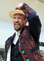 László